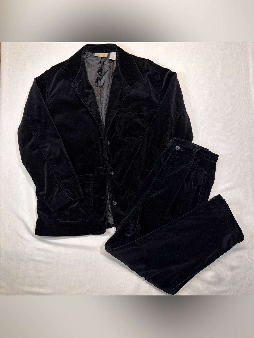 Vintage Liz Claiborne 2-piece Black Velvet Pantsuit Set Size M